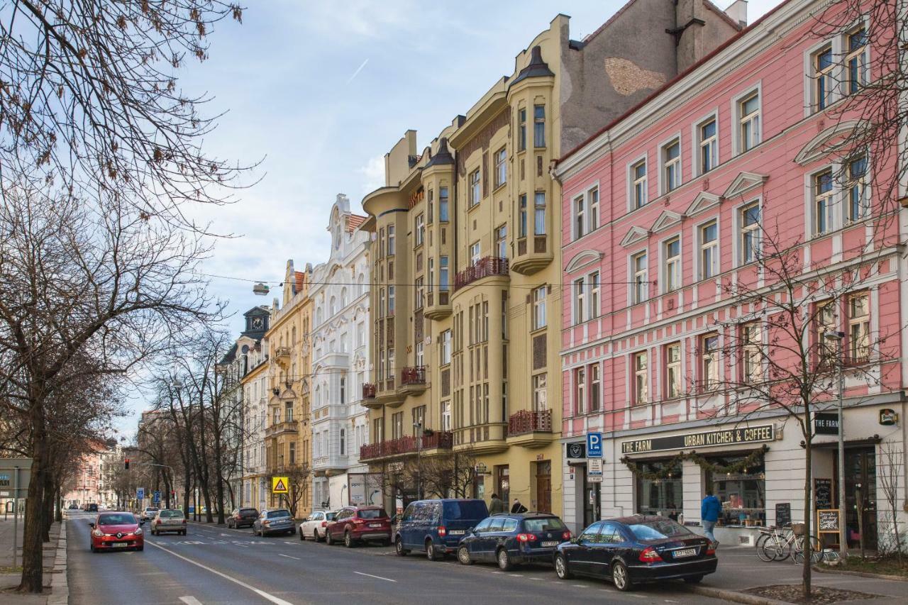 Trendy Local Apartment Praga Zewnętrze zdjęcie